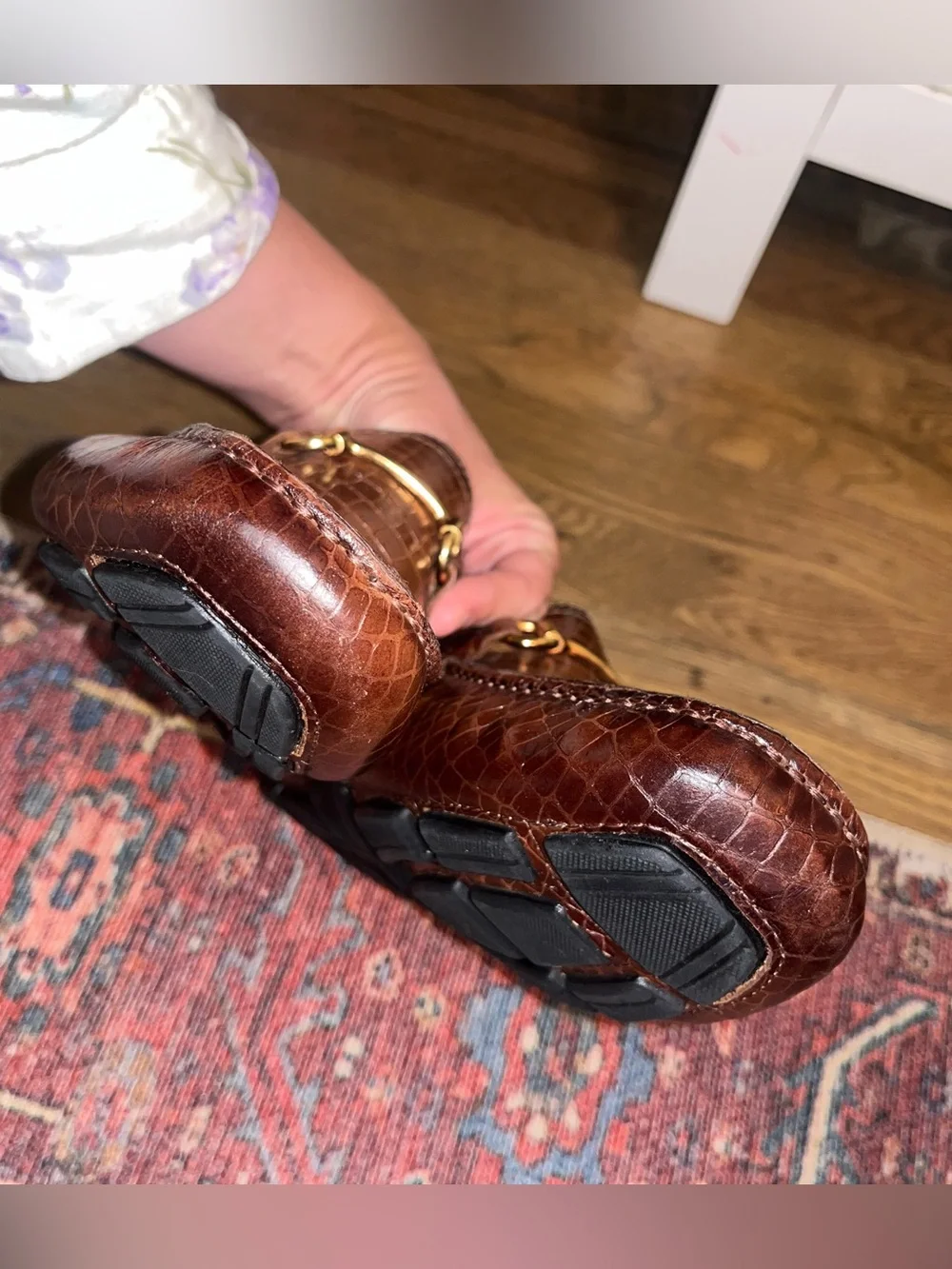 Saks Fifth Avenue Drivers Loafers Brown Gold Accent Crocodile 10.5